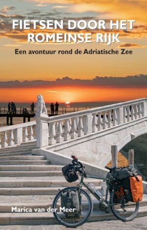 Fietsen door het Romeinse Rijk | Marica van der Meer 9789038928838  Elmar   Fietsreisverhalen Zuid-Europa / Middellandse Zee