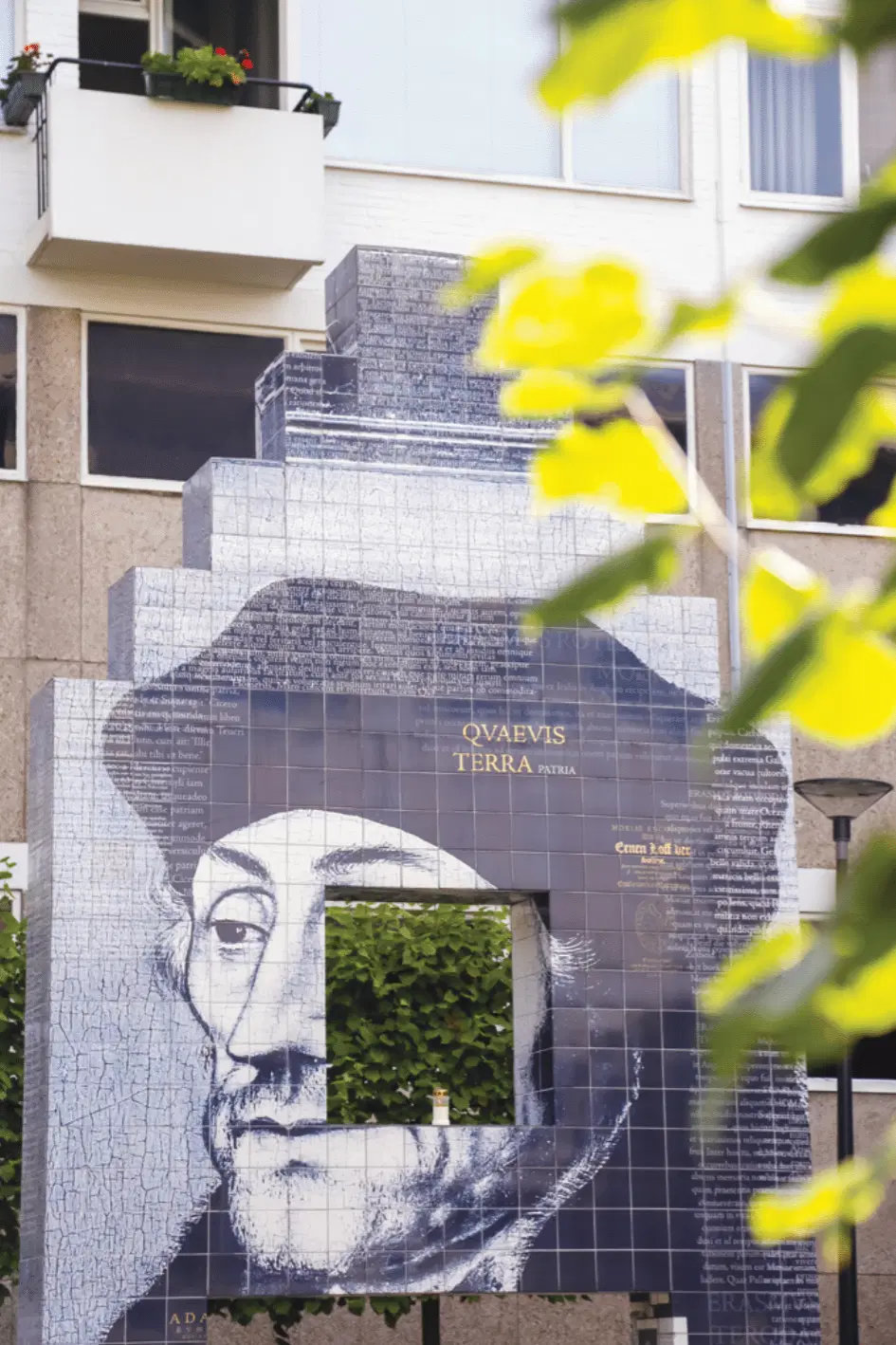 Time to Momo Rotterdam (100%) 9789493338586 Mo'Media Time to Momo Reisgidsen Den Haag, Rotterdam en Zuid-Holland Time to Momo Rotterdam (100%) 9789493338586 Mo'Media Time to Momo Reisgidsen Den Haag, Rotterdam en Zuid-Holland