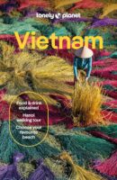 Lonely Planet Vietnam 9781837583744  Lonely Planet Travel Guides  Reisgidsen Vietnam