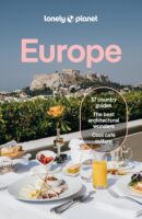 Lonely Planet Europe 9781838693879  Lonely Planet Travel Guides  Reisgidsen Europa