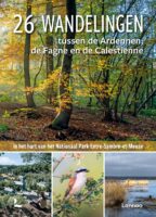 Nationaal park Entre-Sambre-et-Meuse Wandelboek 9789020988406  Lannoo   Wandelgidsen Wallonië (Ardennen)