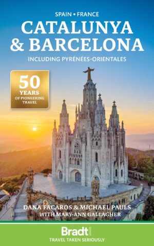 reisgids Catalunya & Barcelona (Bradt) 9781804693087 Dana Facaros, Michael Pauls, Mary-Ann Galla Bradt   Reisgidsen Catalonië