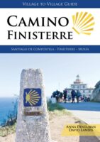 Wandelatlas Camino Finisterre 9781947474291  Village To Village Press   Santiago de Compostela, Wandelgidsen Noordwest-Spanje